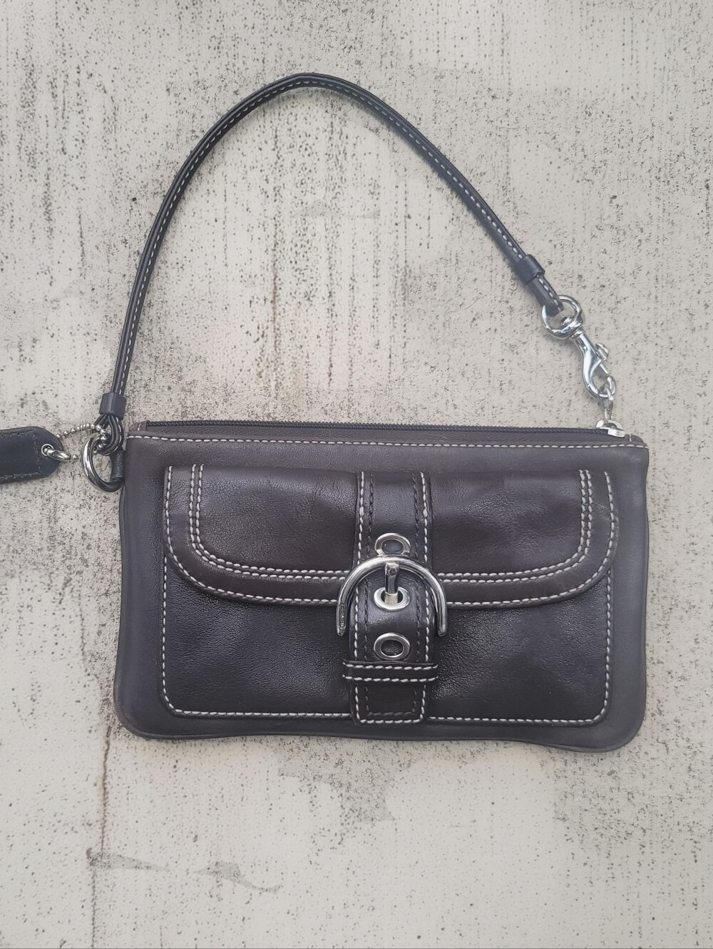 Authentic Coach Soho Mahogany Brown Leather LARGE Wristlet